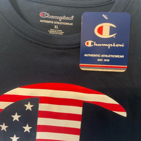 NWT Champion big boys size XL  Big Logo USA Flag T-shirt - Picture 2 of 10